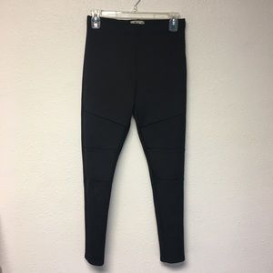 Ribbed Hollister leggings